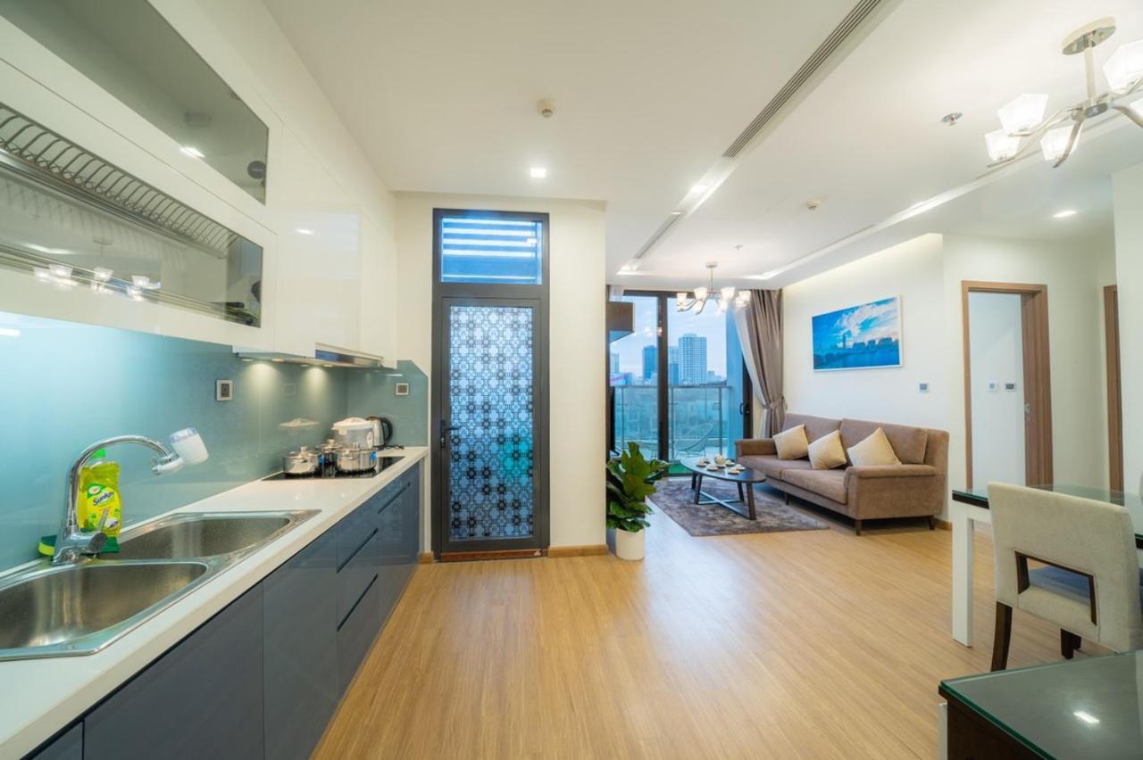Bom Homes- Vinhomes Metropolis-Service Apartment Ханой Екстер'єр фото