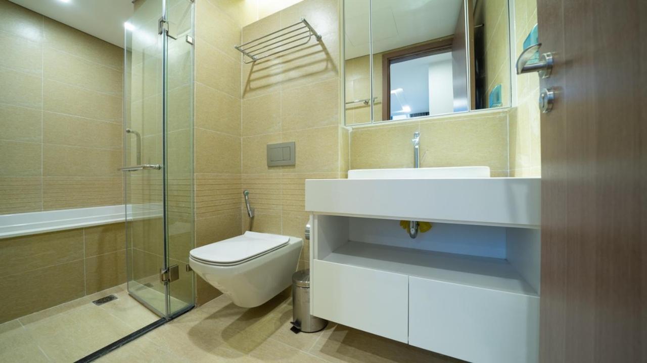 Bom Homes- Vinhomes Metropolis-Service Apartment Ханой Екстер'єр фото