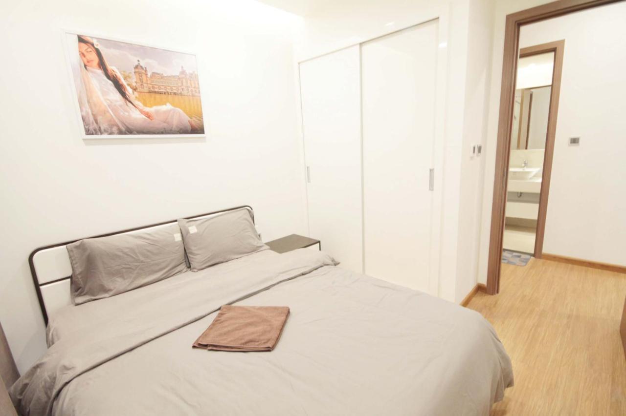 Bom Homes- Vinhomes Metropolis-Service Apartment Ханой Екстер'єр фото