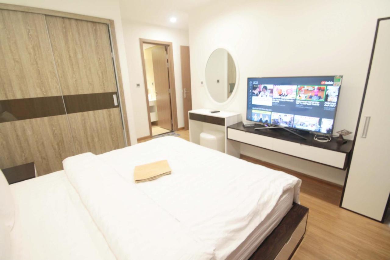 Bom Homes- Vinhomes Metropolis-Service Apartment Ханой Екстер'єр фото