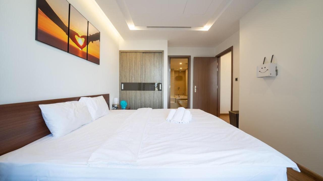 Bom Homes- Vinhomes Metropolis-Service Apartment Ханой Екстер'єр фото