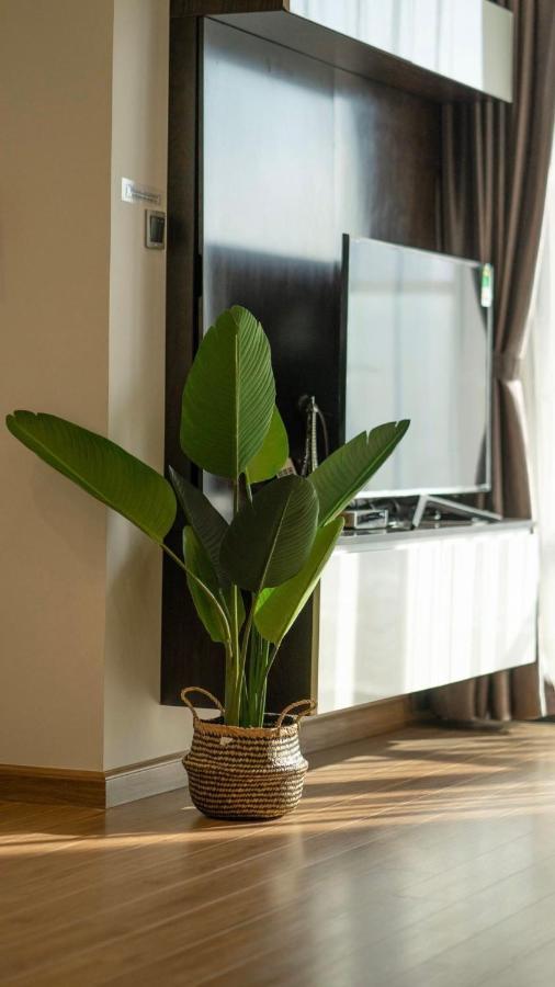Bom Homes- Vinhomes Metropolis-Service Apartment Ханой Екстер'єр фото