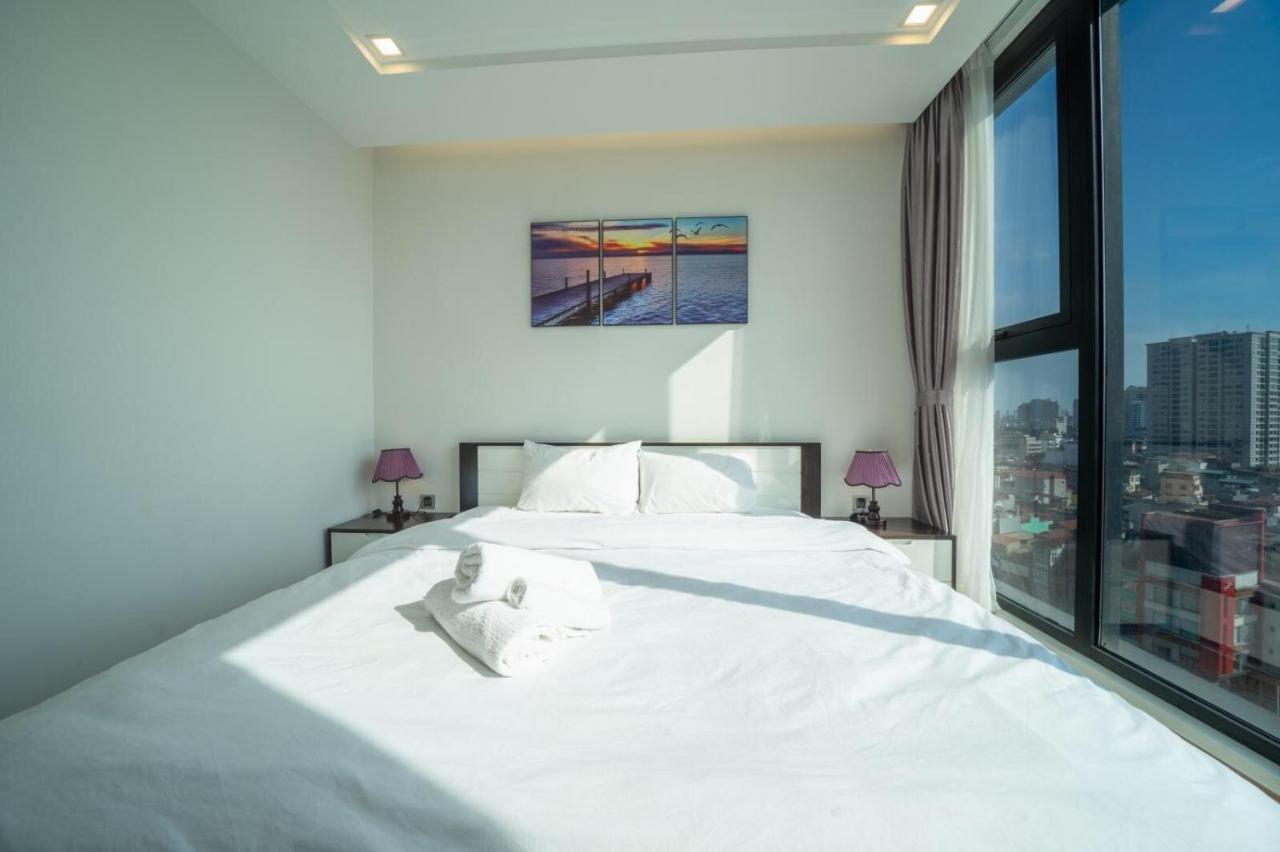 Bom Homes- Vinhomes Metropolis-Service Apartment Ханой Екстер'єр фото